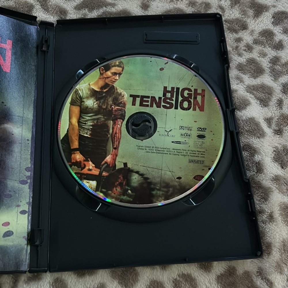☑️High Tension DVD - Picture 2 of 4